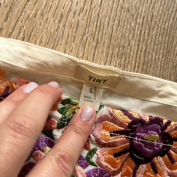 Anthropologie Tiny embroidered tank top - Picture 5 of 9